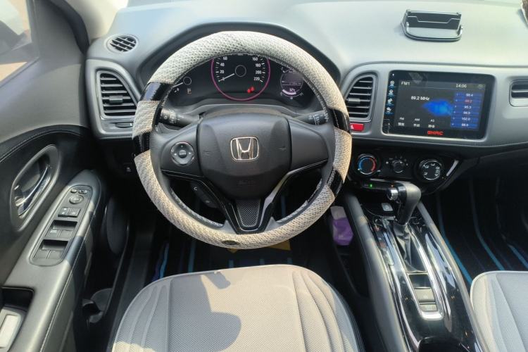 Used Honda Vezel 2017 1.8L CVT Front-Wheel Drive Pioneer Edition Steering Wheel