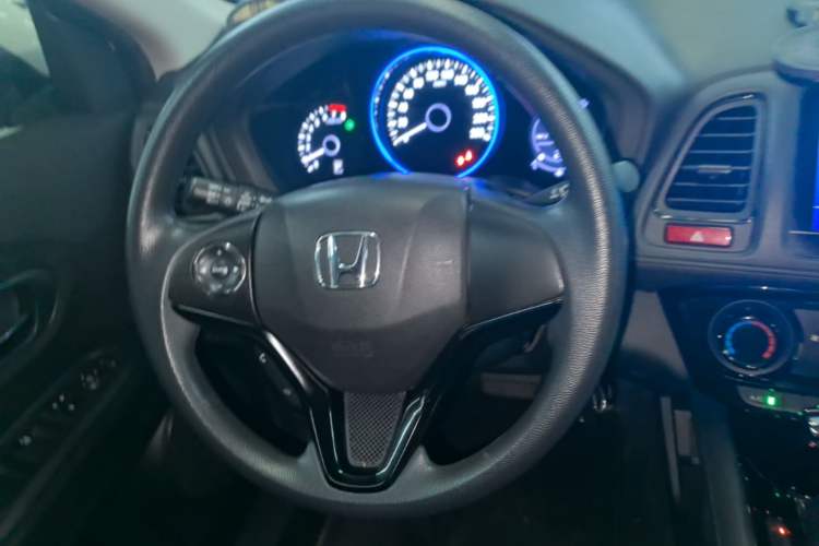 Used Honda Vezel 2017 1.5L CVT 2WD Comfort Model Steering Wheel