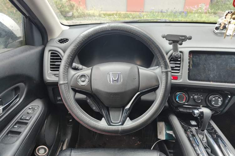 Used Honda Vezel 2017 1.8L CVT Front-Wheel Drive Pioneer Edition Steering Wheel
