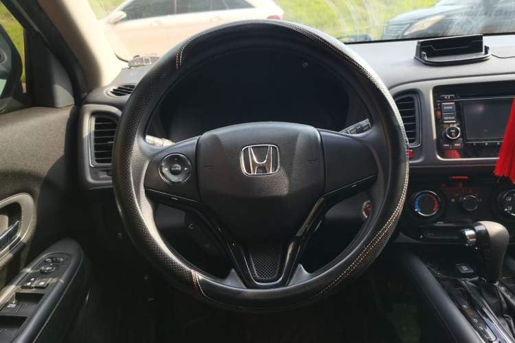 Used Honda Vezel 2017 1.8L CVT Front-Wheel Drive Pioneer Edition Steering Wheel