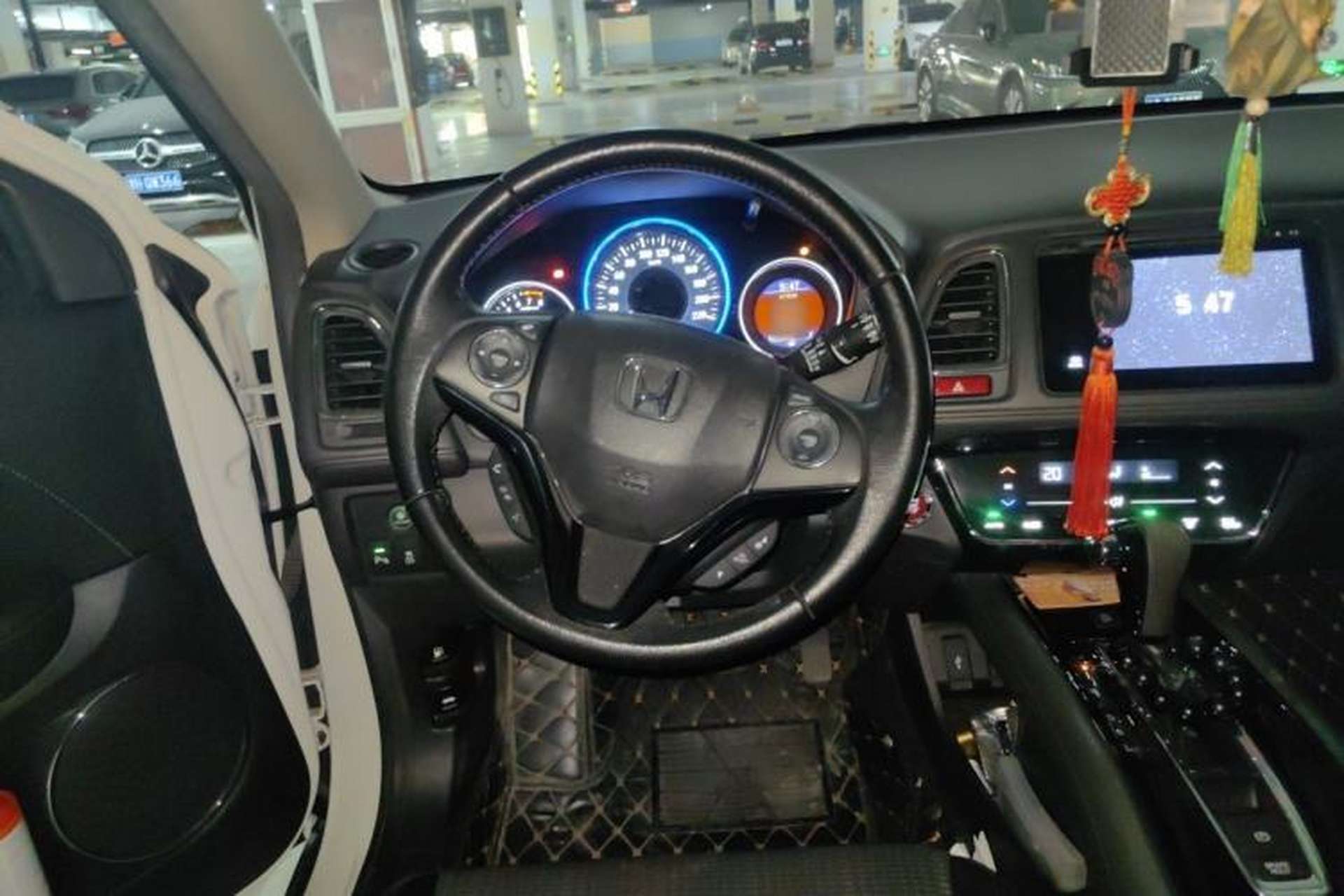 Used Honda Vezel 2017 1.8L CVT Two-Wheel Drive Luxury Model Steering Wheel