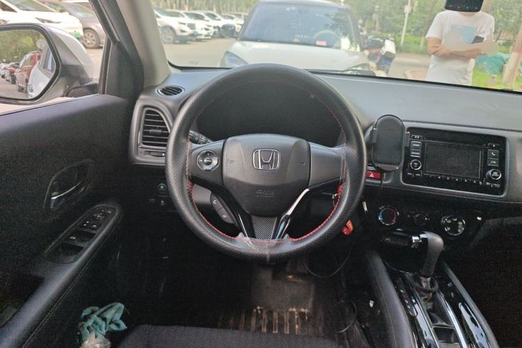Used Honda Vezel 2017 1.5L CVT 2WD Comfort Model Steering Wheel