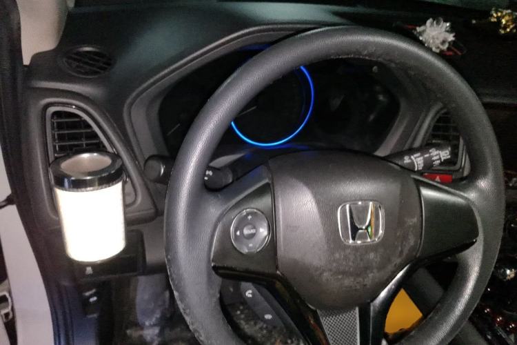 Used Honda Vezel 2017 1.8L CVT Two-Wheel Drive Luxury Model Steering Wheel