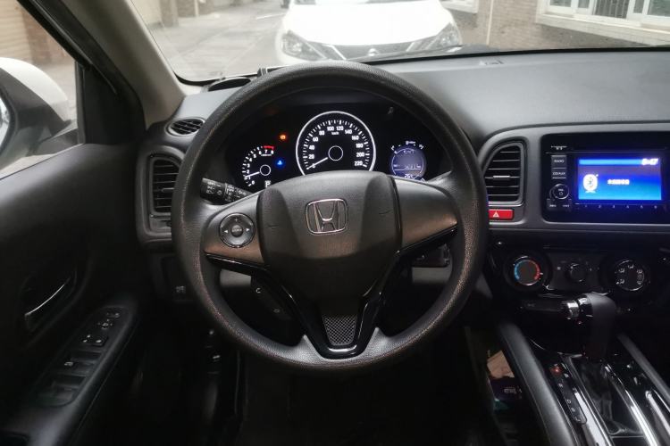 Used Honda Vezel 2017 1.5L CVT 2WD Comfort Model Steering Wheel