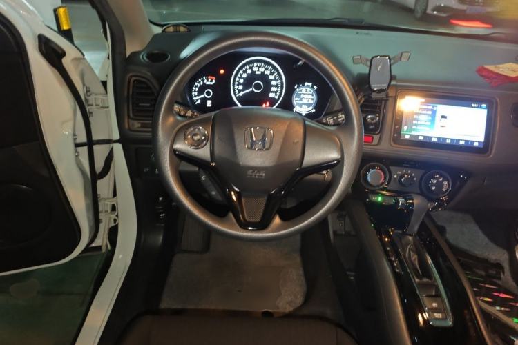 Used Honda Vezel 2017 1.5L CVT 2WD Comfort Model Steering Wheel