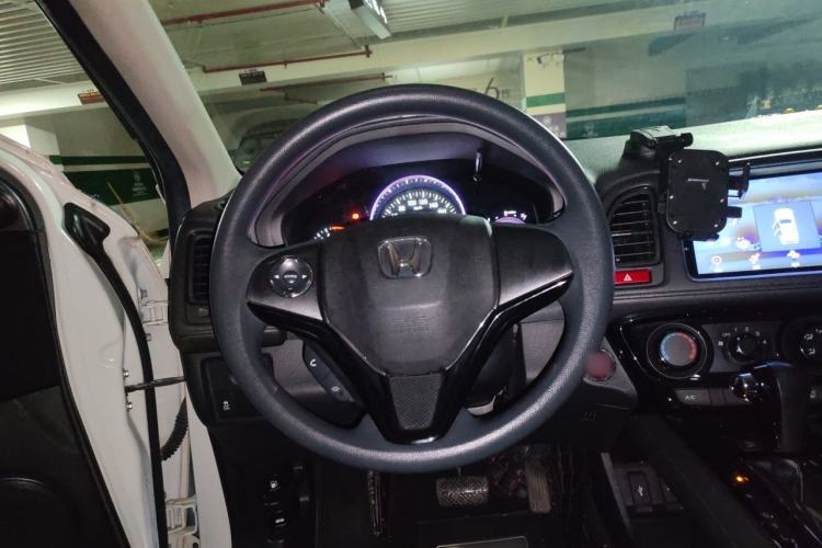 Used Honda Vezel 2017 1.8L CVT Front-Wheel Drive Pioneer Edition Steering Wheel