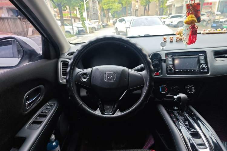 Used Honda Vezel 2017 1.8L CVT Front-Wheel Drive Pioneer Edition Steering Wheel