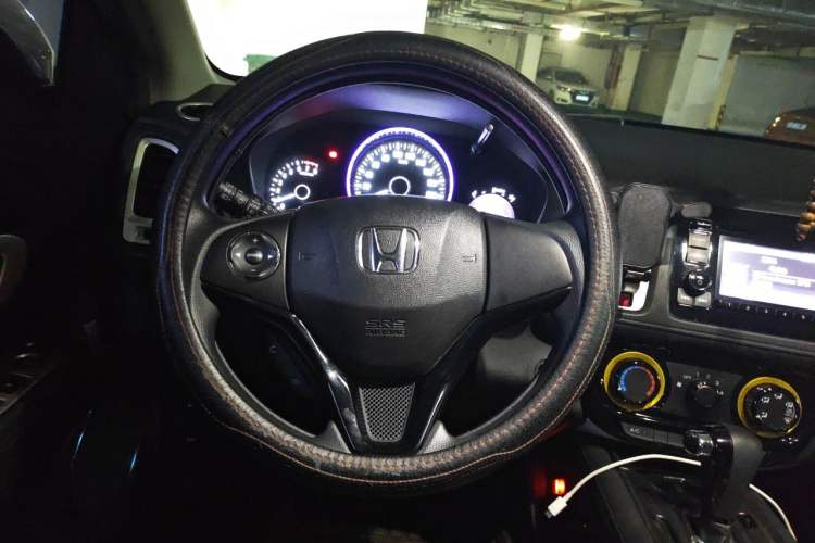 Used Honda Vezel 2017 1.8L CVT Front-Wheel Drive Pioneer Edition Steering Wheel