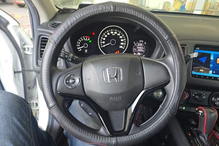 Used Honda Vezel 2017 1.8L CVT Front-Wheel Drive Pioneer Edition Steering Wheel