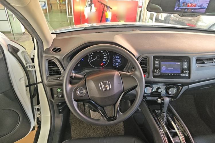 Used Honda Vezel 2017 1.5L CVT 2WD Comfort Model Steering Wheel