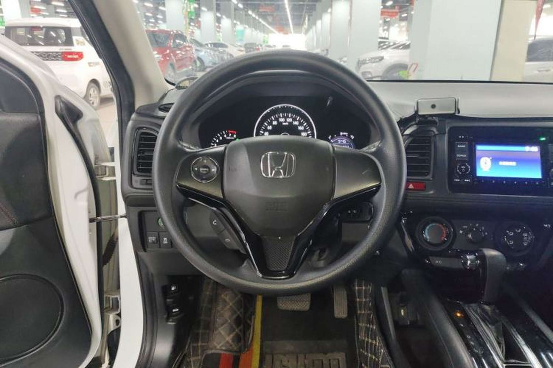 Used Honda Vezel 2017 1.5L CVT 2WD Comfort Model Steering Wheel