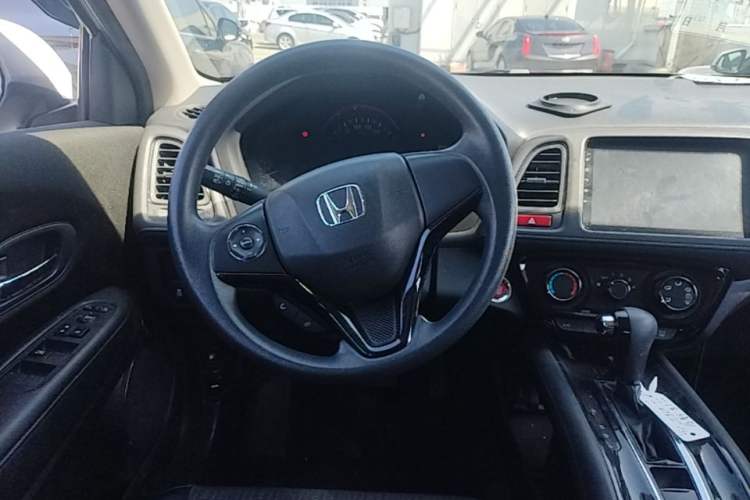 Used Honda Vezel 2017 1.8L CVT Front-Wheel Drive Pioneer Edition Steering Wheel