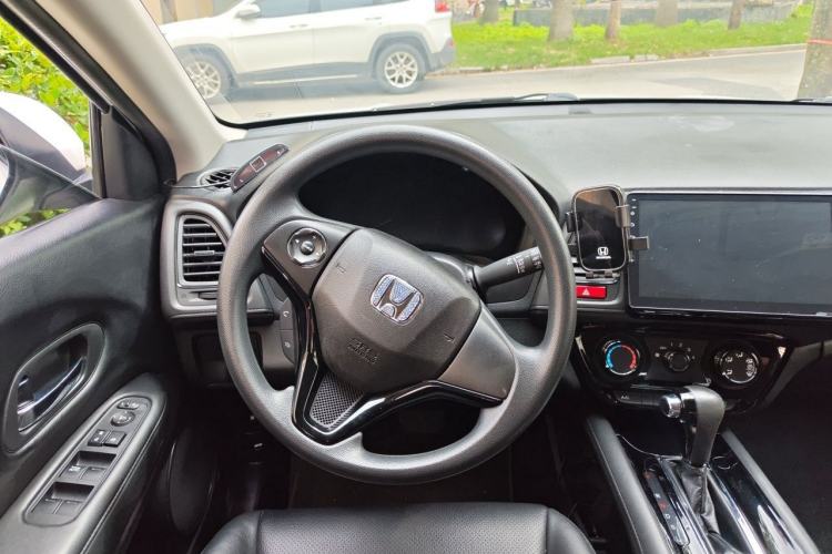 Used Honda Vezel 2017 1.5L CVT 2WD Comfort Model Steering Wheel