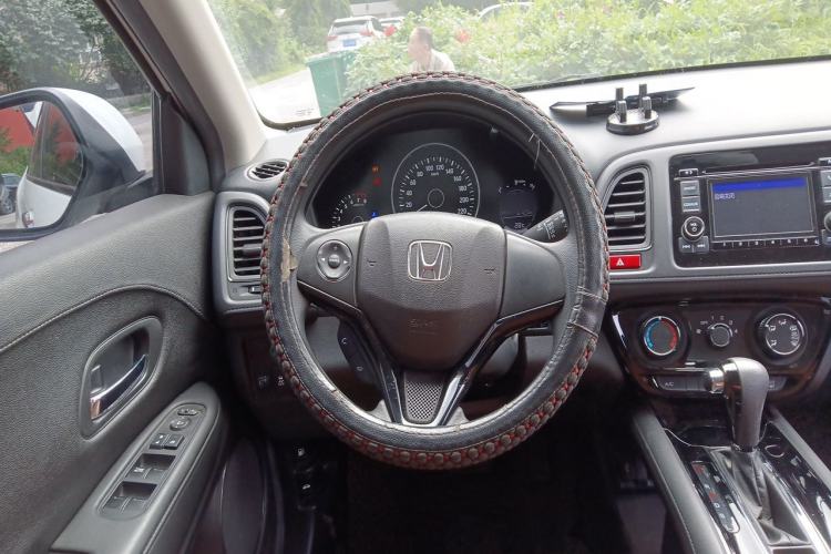 Used Honda Vezel 2017 1.5L CVT 2WD Comfort Model Steering Wheel