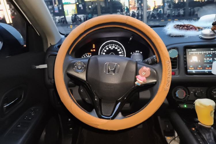 Used Honda Vezel 2017 1.8L CVT Front-Wheel Drive Pioneer Edition Steering Wheel