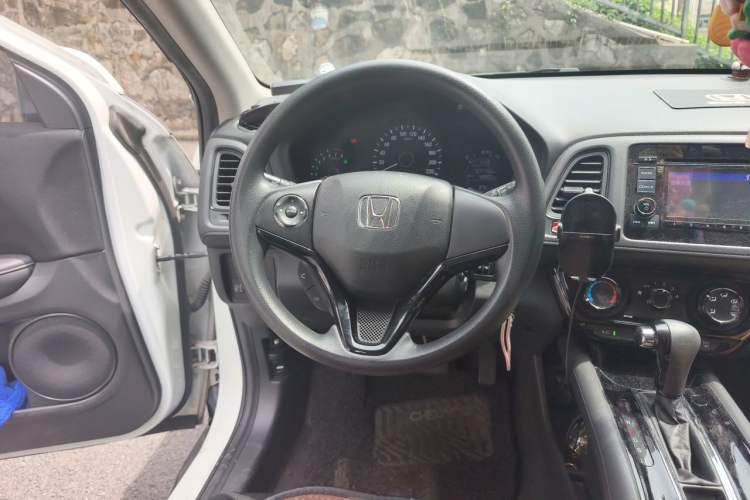 Used Honda Vezel 2017 1.5L CVT 2WD Comfort Model Steering Wheel