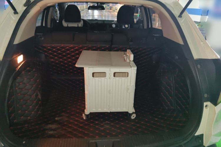 Used Honda Vezel 2017 1.5L CVT 2WD Comfort Model Trunk