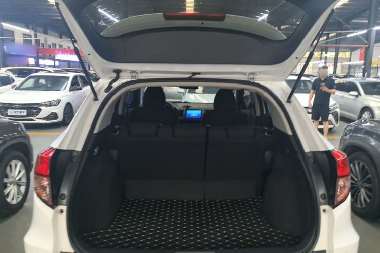 Used Honda Vezel 2017 1.5L CVT 2WD Comfort Model Trunk