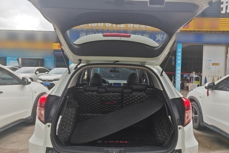 Used Honda Vezel 2017 1.8L CVT Front-Wheel Drive Pioneer Edition Trunk