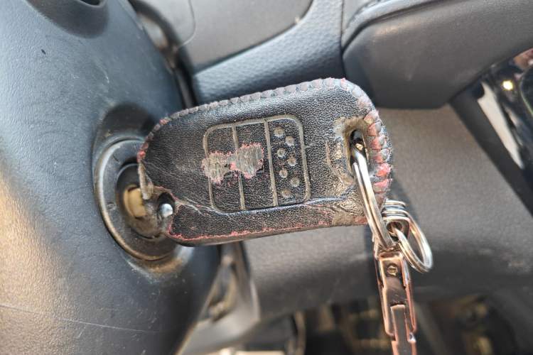 Used Honda Vezel 2017 1.5L CVT 2WD Comfort Model Vehicle Key