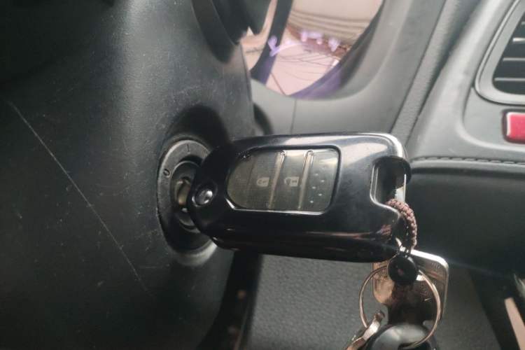 Used Honda Vezel 2017 1.5L CVT 2WD Comfort Model Vehicle Key