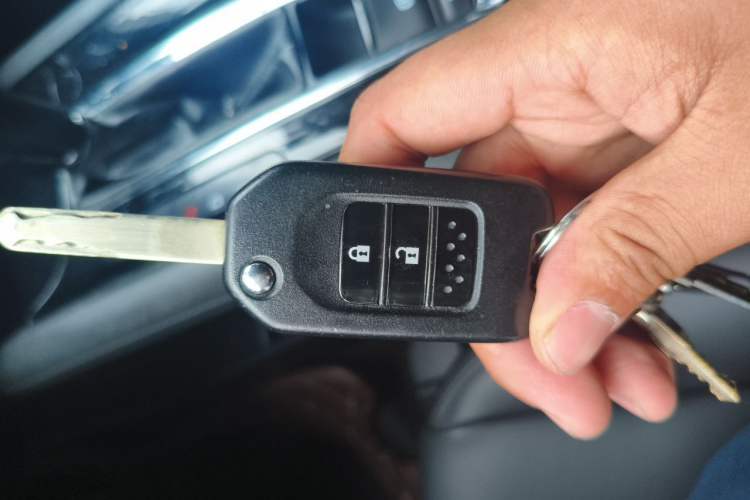 Used Honda Vezel 2017 1.5L CVT 2WD Comfort Model Vehicle Key