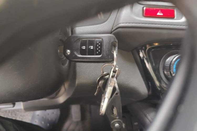 Used Honda Vezel 2017 1.5L CVT 2WD Comfort Model Vehicle Key