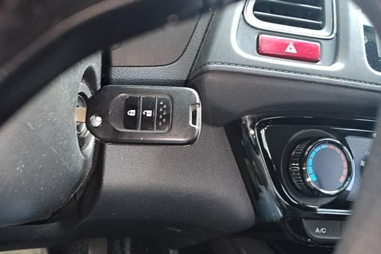 Used Honda Vezel 2017 1.5L CVT 2WD Comfort Model Vehicle Key