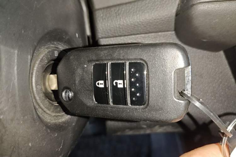 Used Honda Vezel 2017 1.5L CVT 2WD Comfort Model Vehicle Key