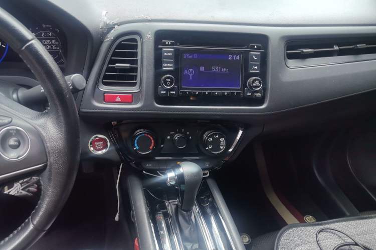 Used Honda Vezel 2018 1.5L CVT 2WD Technology Elite Model Audio And AC Panel
