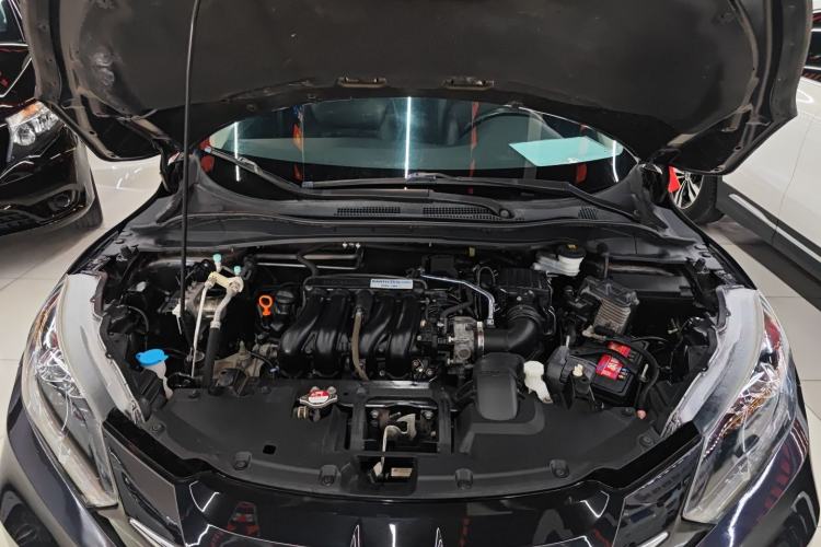Used Honda Vezel 2018 1.5L CVT 2WD Technology Elite Model Engine Bay