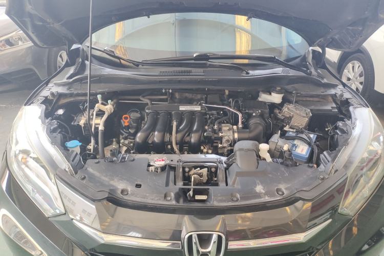 Used Honda Vezel 2018 1.5L CVT 2WD Technology Elite Model Engine Bay
