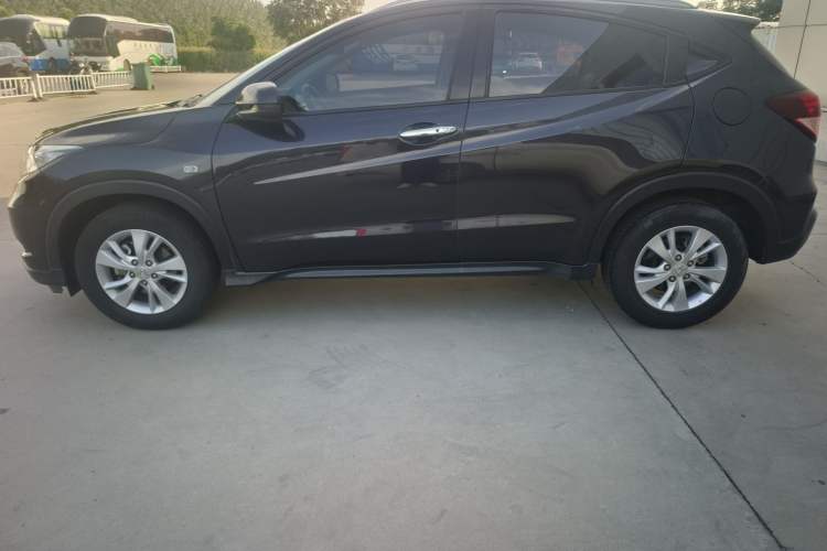 Used Honda Vezel 2018 1.5L CVT 2WD Technology Elite Model Exterior 3