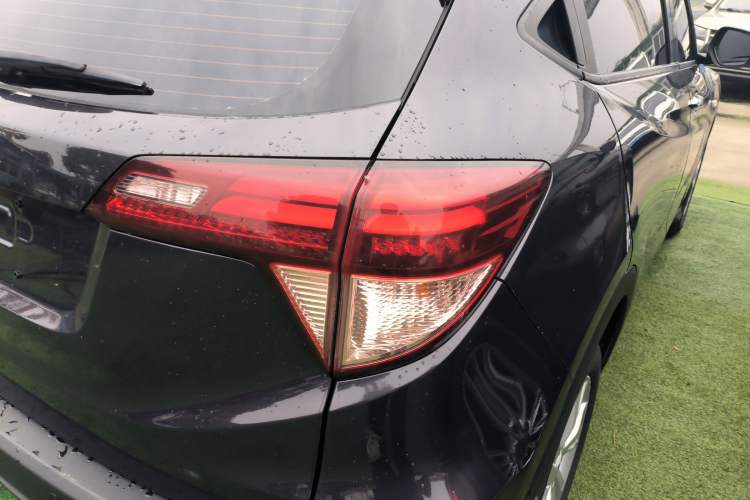 Used Honda Vezel 2018 1.5L CVT 2WD Technology Elite Model Exterior 6