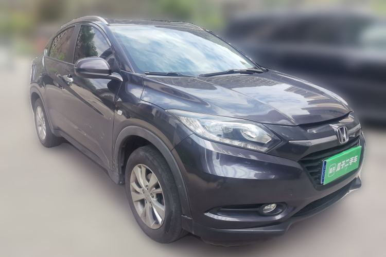 Used Honda Vezel 2018 1.5L CVT 2WD Technology Elite Model Front Right 45 Deg