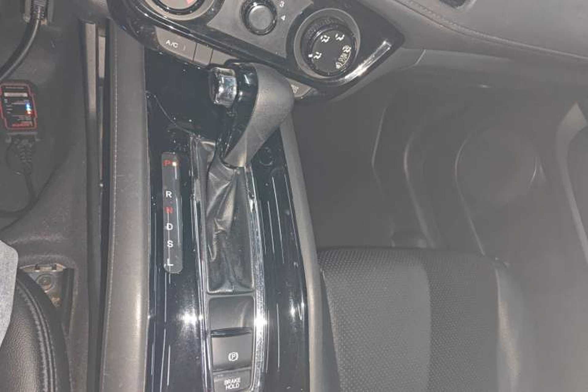 Used Honda Vezel 2018 1.5L CVT 2WD Technology Elite Model Gear Lever