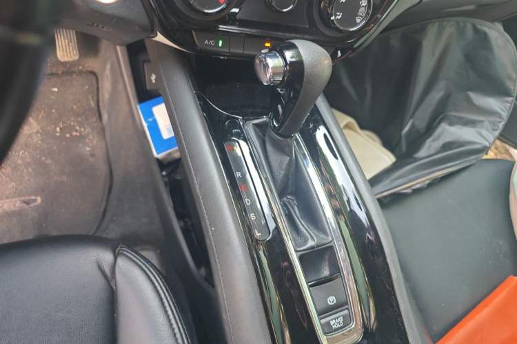 Used Honda Vezel 2018 1.5L CVT 2WD Technology Elite Model Gear Lever