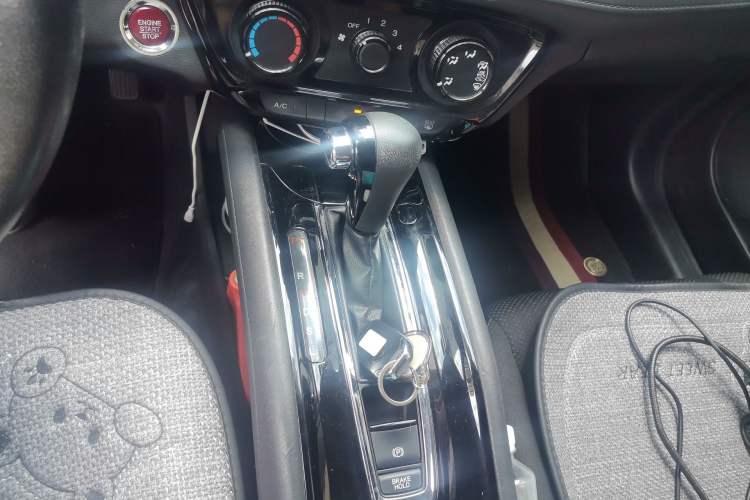 Used Honda Vezel 2018 1.5L CVT 2WD Technology Elite Model Gear Lever