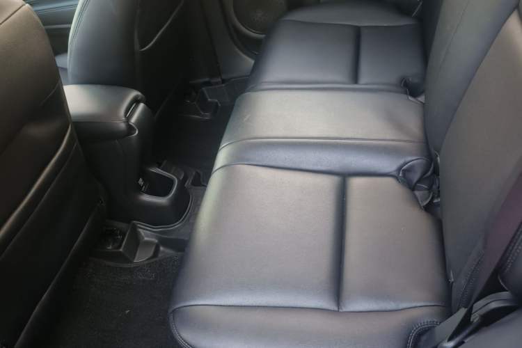 Used Honda Vezel 2018 1.5L CVT 2WD Technology Elite Model Interior 3
