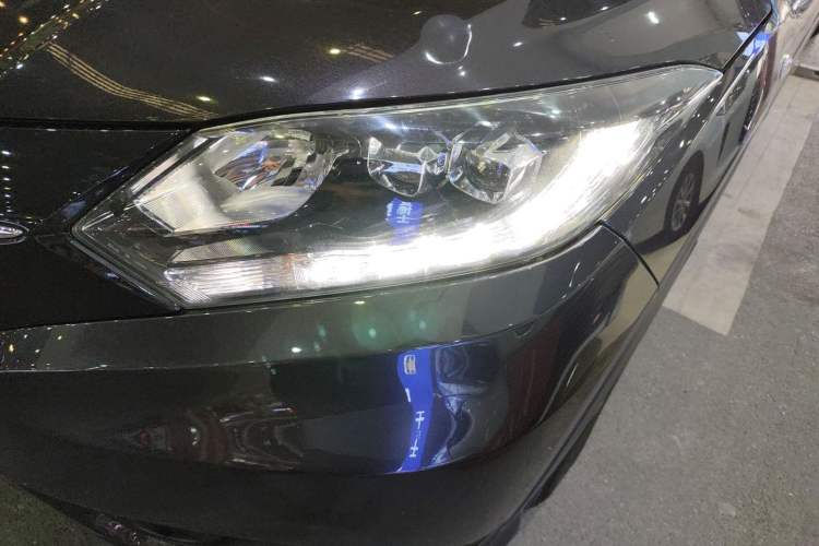 Used Honda Vezel 2018 1.5L CVT 2WD Technology Elite Model Left Front Headlight