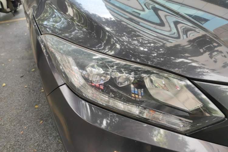 Used Honda Vezel 2018 1.5L CVT 2WD Technology Elite Model Right Front Headlight