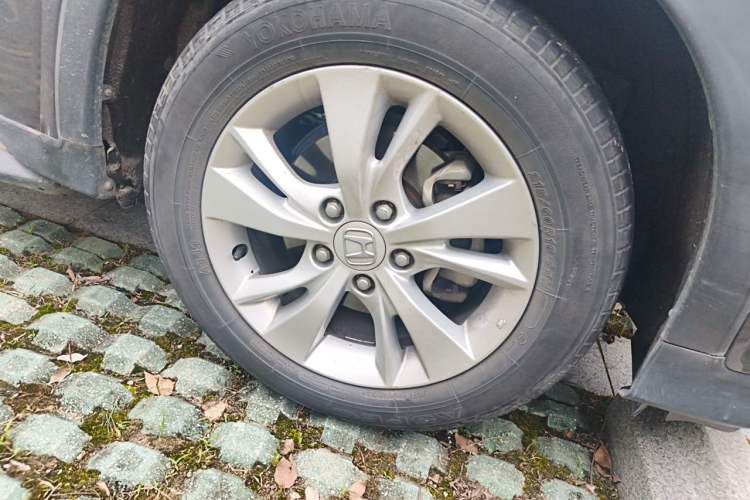 Used Honda Vezel 2018 1.5L CVT 2WD Technology Elite Model Right Front Wheel Hub