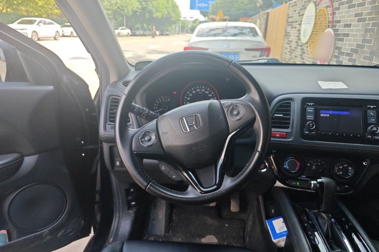 Used Honda Vezel 2018 1.5L CVT 2WD Technology Elite Model Steering Wheel