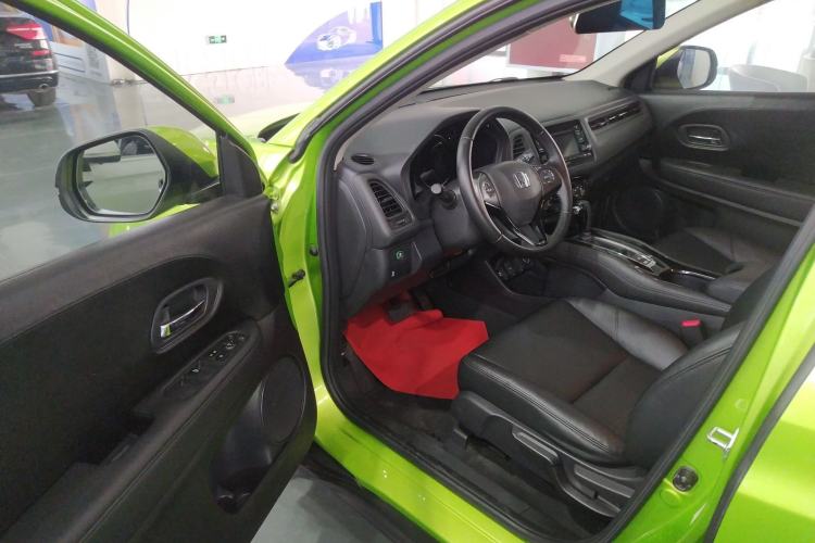 Used Honda Vezel 2018 1.5L CVT 2WD Technology Elite Model Interior 3