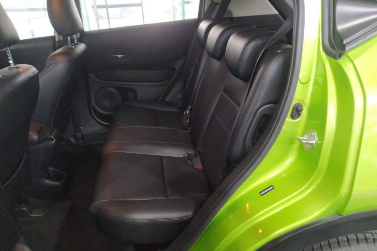 Used Honda Vezel 2018 1.5L CVT 2WD Technology Elite Model Interior 4