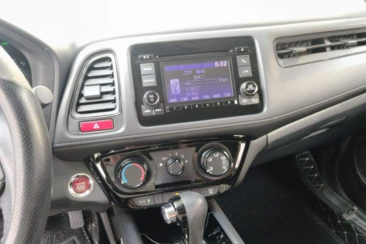 Used Honda Vezel 2018 1.5L CVT 2WD Technology Elite Model Audio And AC Panel
