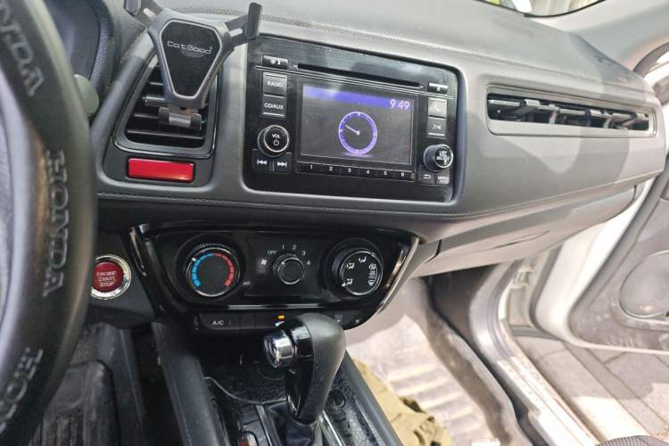 Used Honda Vezel 2018 1.5L CVT 2WD Technology Elite Model Audio And AC Panel