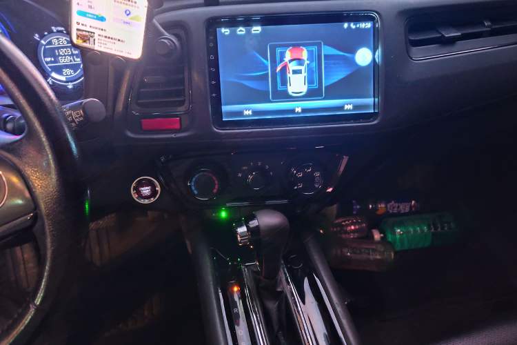 Used Honda Vezel 2018 1.5L CVT 2WD Technology Elite Model Audio And AC Panel