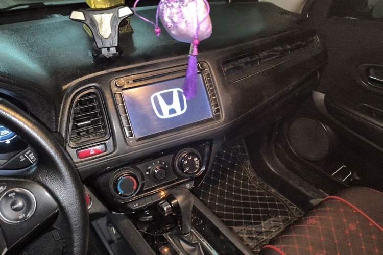 Used Honda Vezel 2018 1.5L CVT 2WD Technology Elite Model Audio And AC Panel