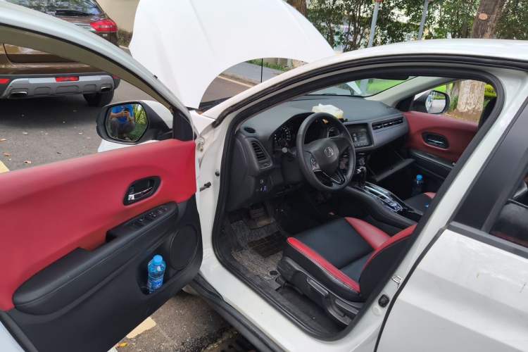 Used Honda Vezel 2018 1.5L CVT 2WD Technology Elite Model Driver Seat